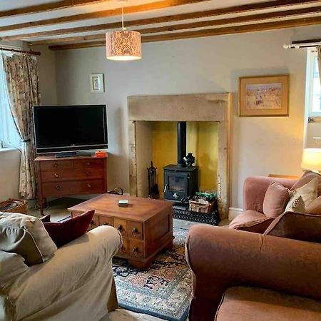 Millstone Cottage - Cosy Peak District Cottage Taddington Экстерьер фото